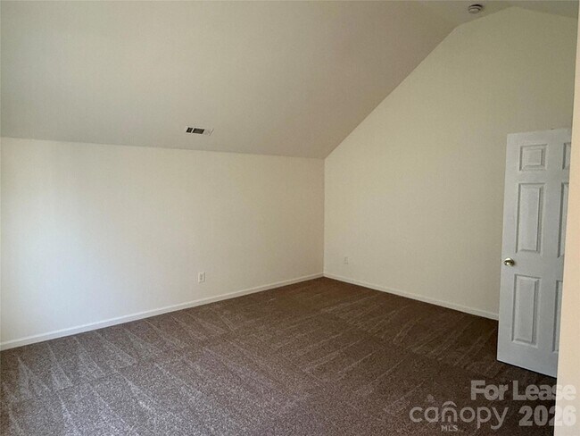 Building Photo - 6319 Elliott Dr