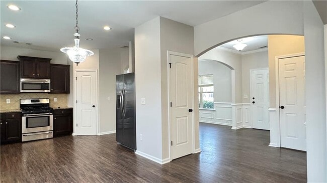 Building Photo - 4408 Black Hills Dr NW