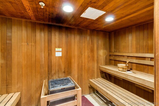Building Photo - 8942 SW Pepoli Way