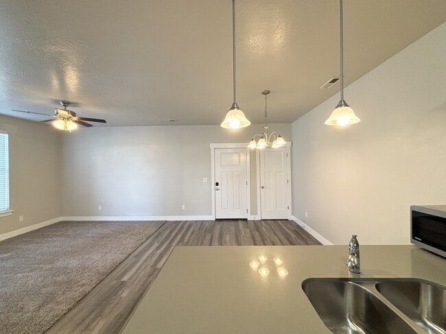 Building Photo - 12992 S Tortola Dr