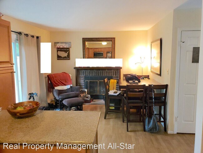 Building Photo - 3 br, 2.5 bath House - 13 Dallenbach Lane