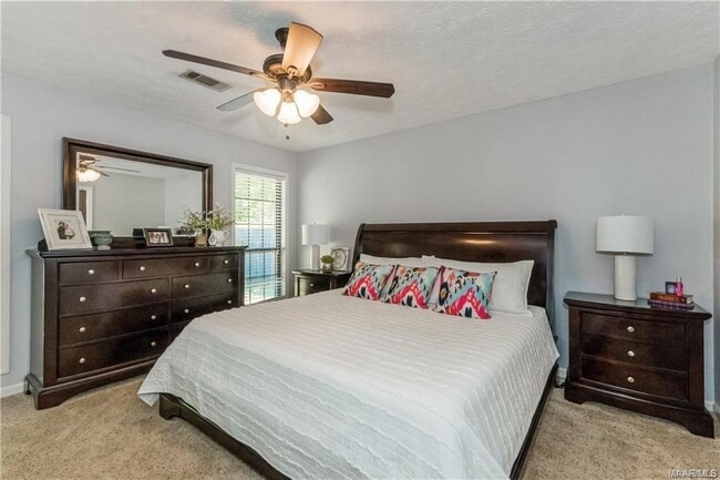 Building Photo - 7091 Buckram Oak Dr