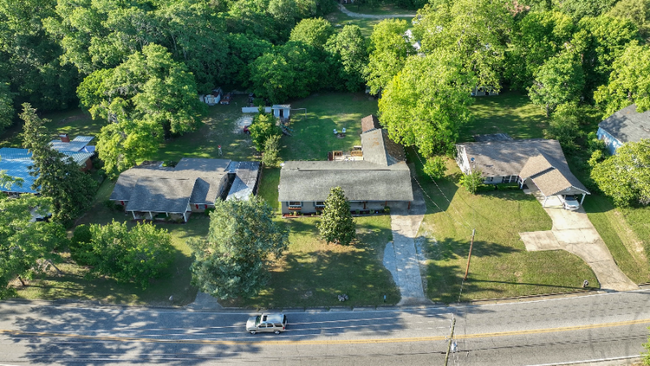 Building Photo - 3796 Auburn Rd