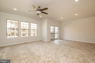 Building Photo - 9 Nicklaus Dr