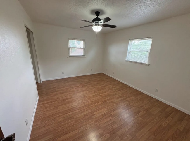Building Photo - 312 Woodson Way