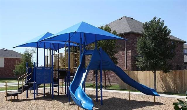 Building Photo - 5113 Sandra Ln