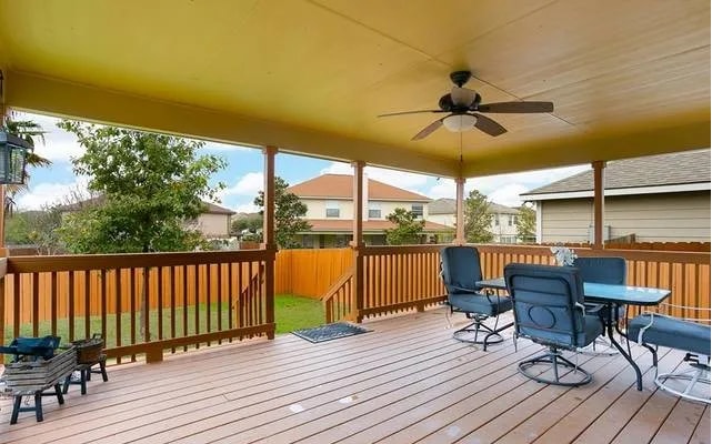 Building Photo - 215 Mallow Grove