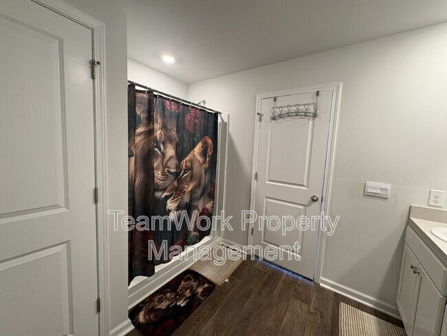 Building Photo - 107 Orchid Bloom Cir