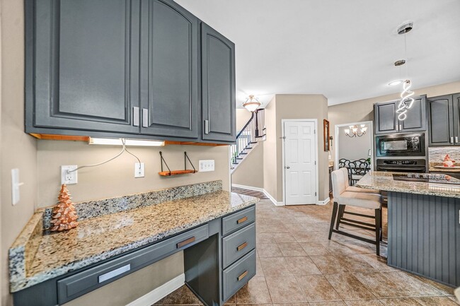 Building Photo - 4 Bedroom 4 Bath culdesac home in the Hart...