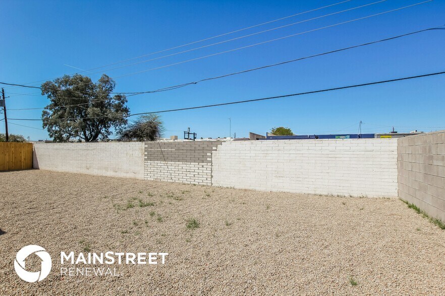 Building Photo - 15232 N 24th Pl