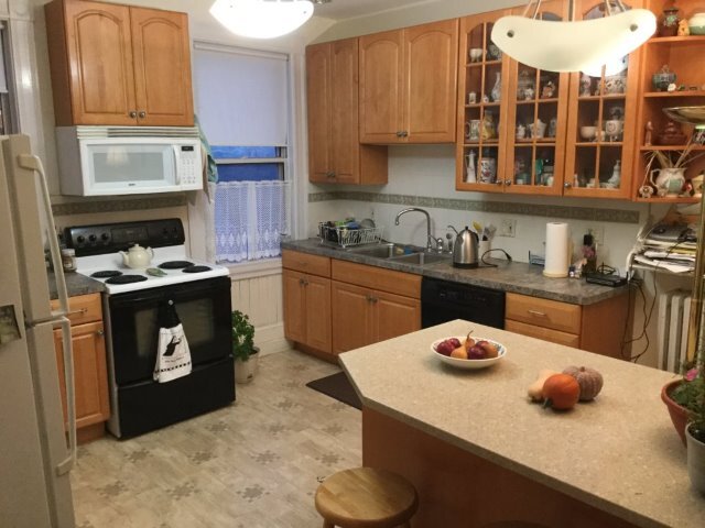 Kitchen - 8 Amory St