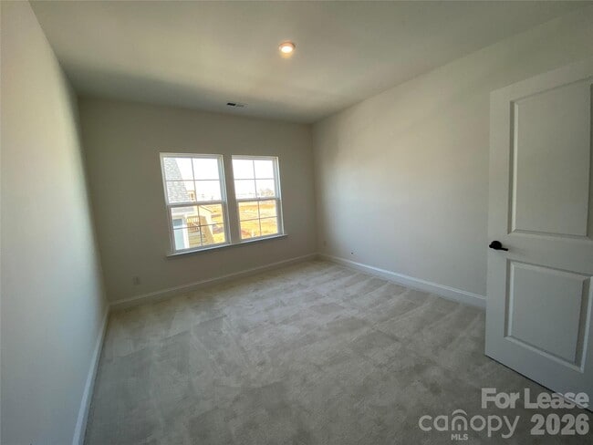 Building Photo - 4016 Hickory Pl Ln