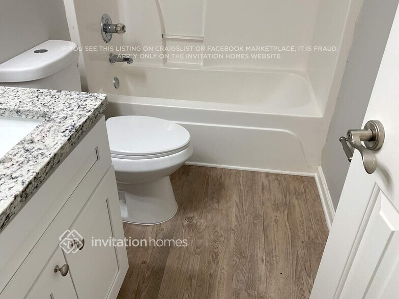 Building Photo - 8970 Plantation Bend Tr