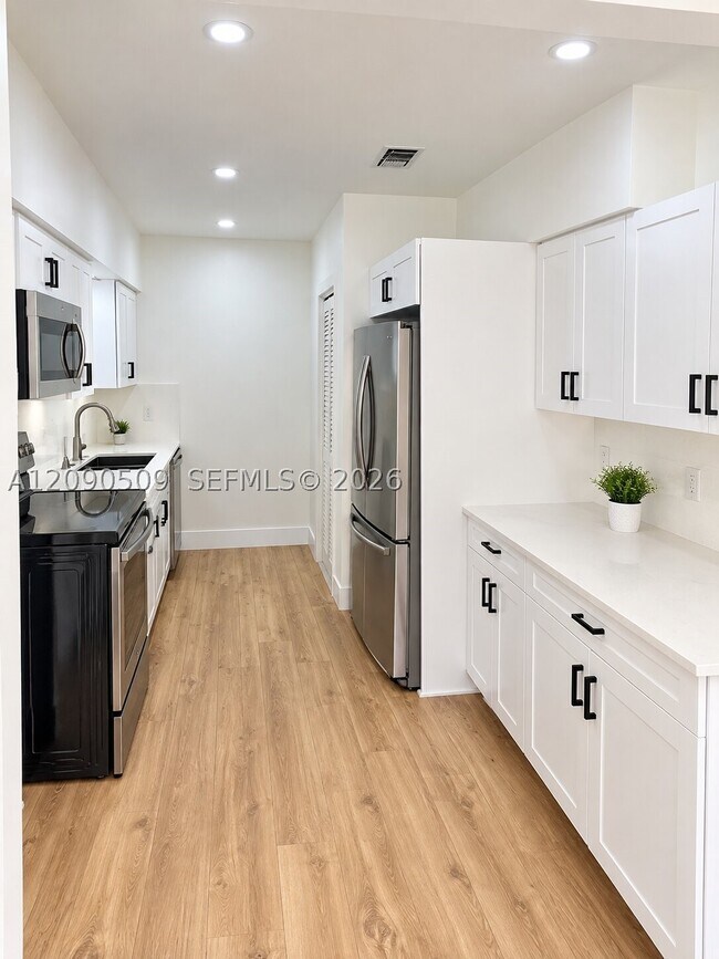 Building Photo - 15231 NW 31st Ave