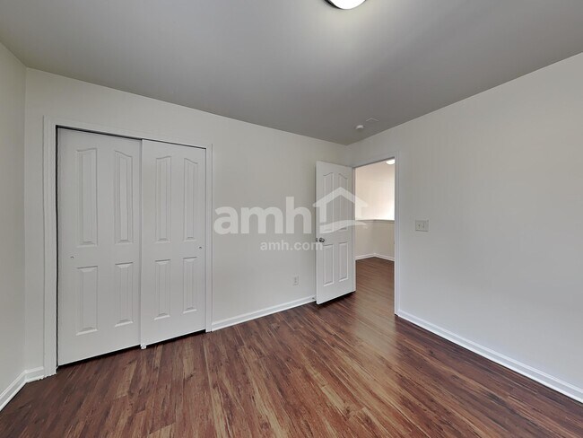 Building Photo - 2111 Less Traveled Trail