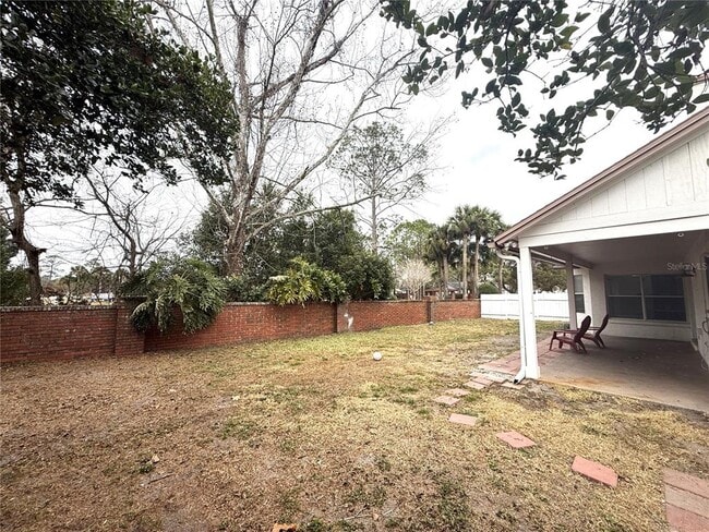 Building Photo - 159 Stillwater Dr