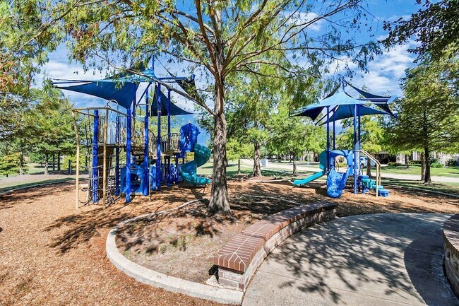 Building Photo - 6426 Haywards Crossing S Cir