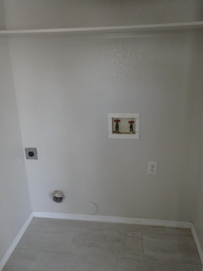 Building Photo - 11749 Imperial Gem Ave