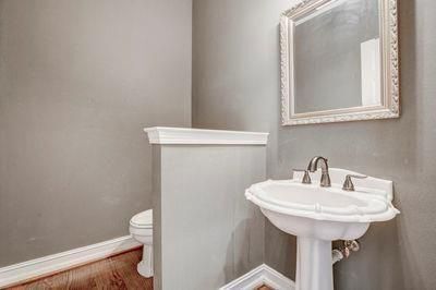 Building Photo - 9485 Nesbit Lakes Dr