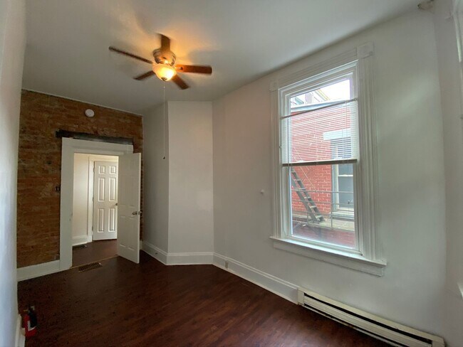 Building Photo - 56 W McMillan St