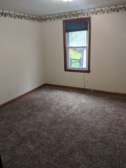 Bedroom 1 New Carpet - 346 Andrew St