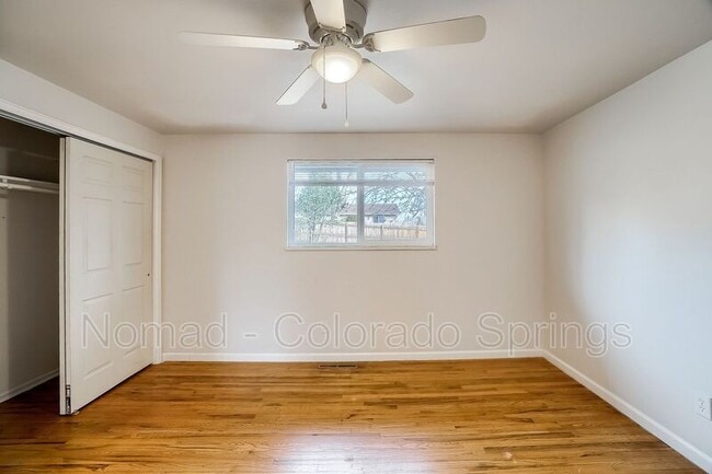 Building Photo - 3660 Brentwood Terrace