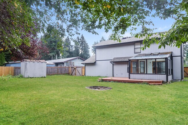 Building Photo - 7813 Box Elder Drive SW