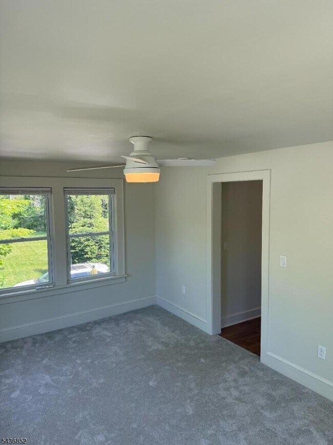 Building Photo - 897 Springfield Ave