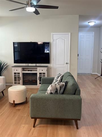 Building Photo - 1013 Bruni Ct