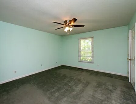 Building Photo - 4704 Lawndale Dr