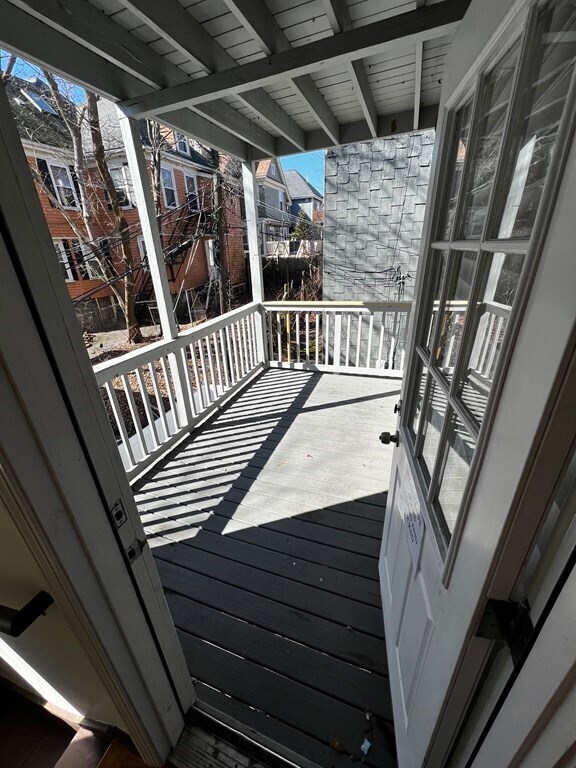 Building Photo - 53 Woodford St