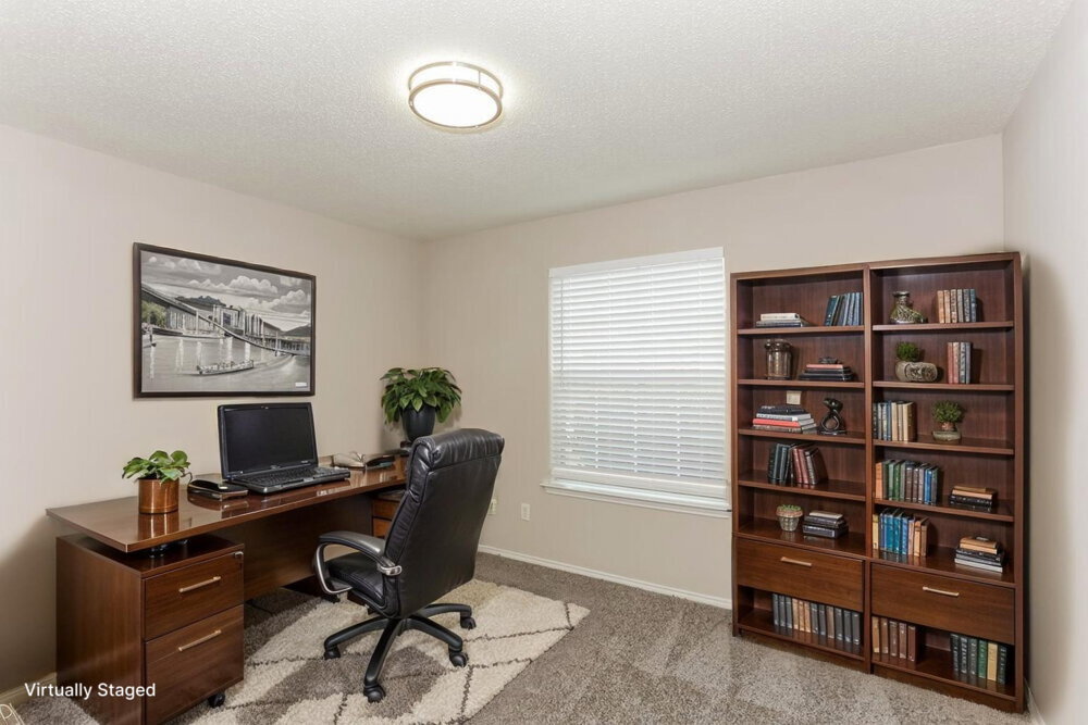 Building Photo - 125 Adams Dr