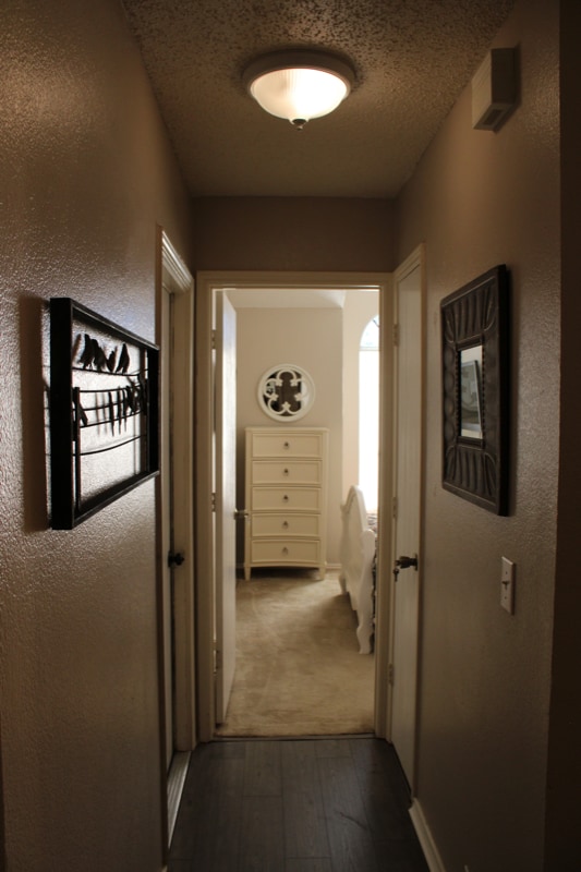 Building Photo - 2610 Wandering Oak Dr