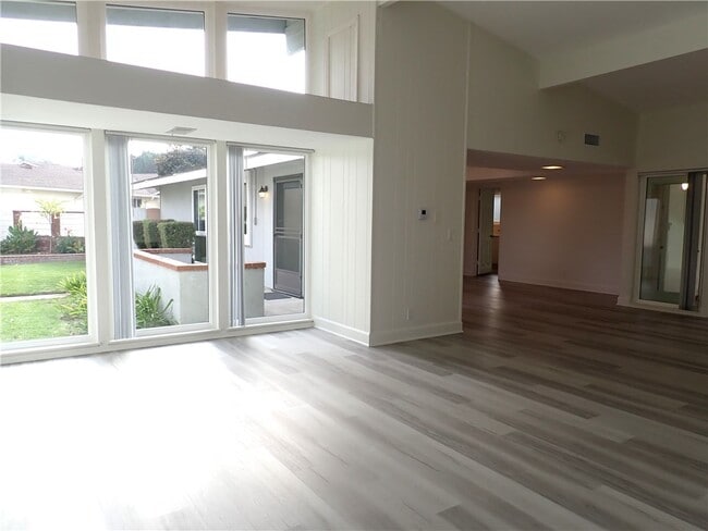 Building Photo - 12901 Martha Ann Dr