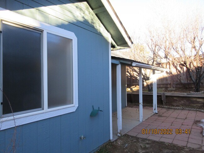 Building Photo - 1011 Sunburst Dr