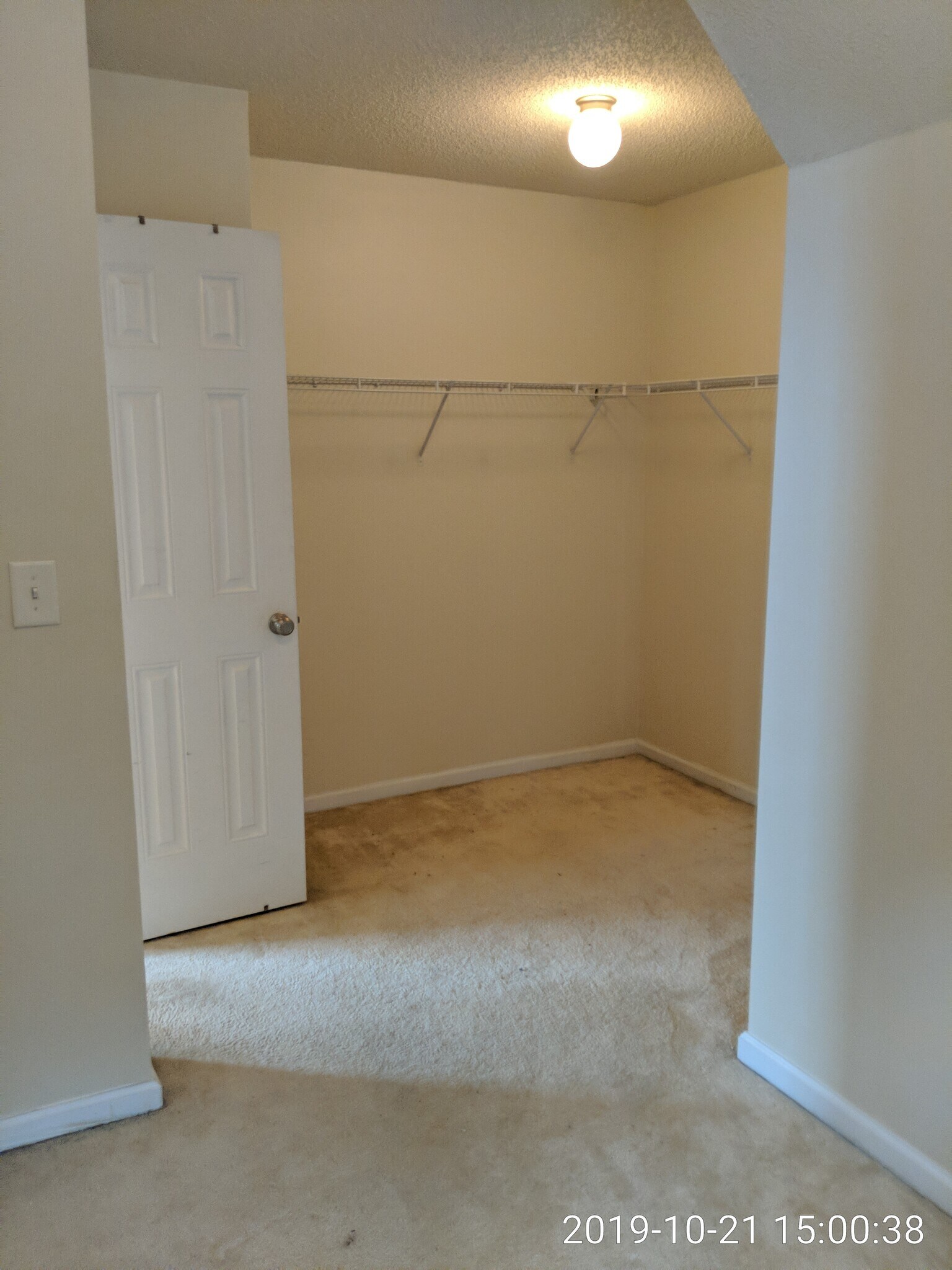 Master closet 2 - 3491 Tackett Rd