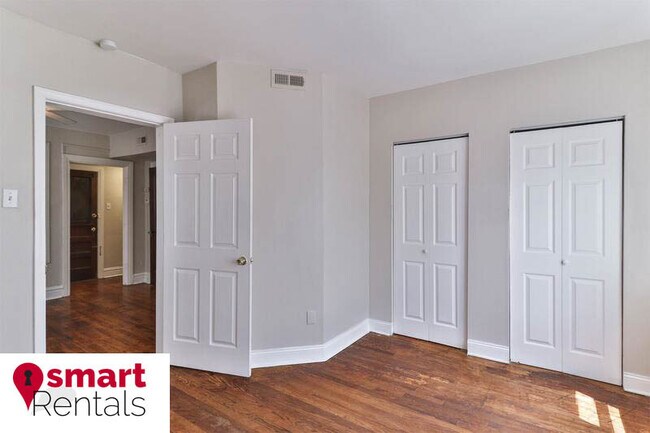 Building Photo - 3805 Keokuk St