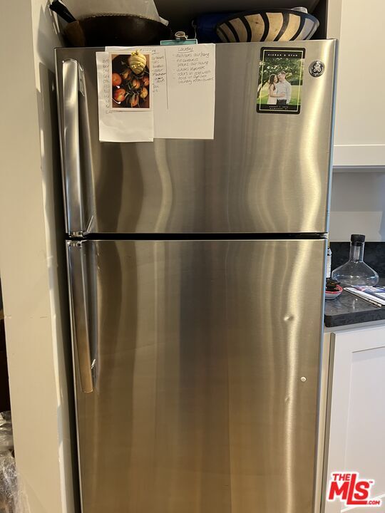 Building Photo - 252 Hampton Dr