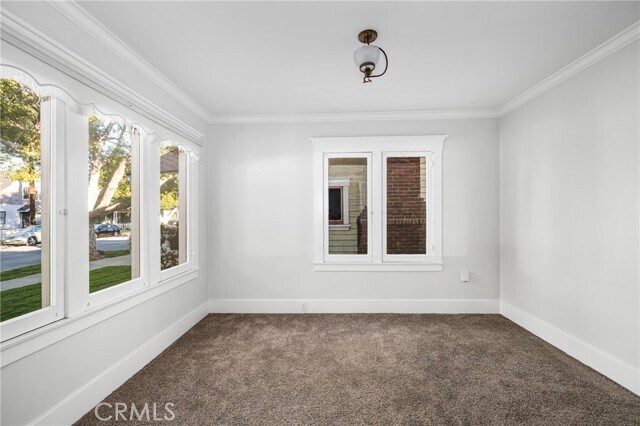 Building Photo - 243 N Grand St