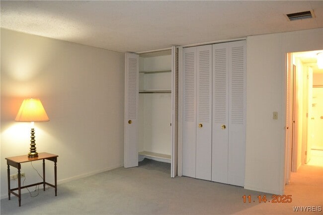 Building Photo - 5854 Main St