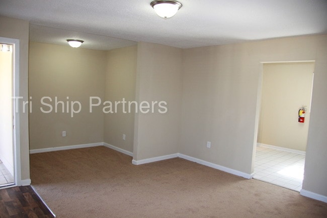 Building Photo - Available for Immediate Move In