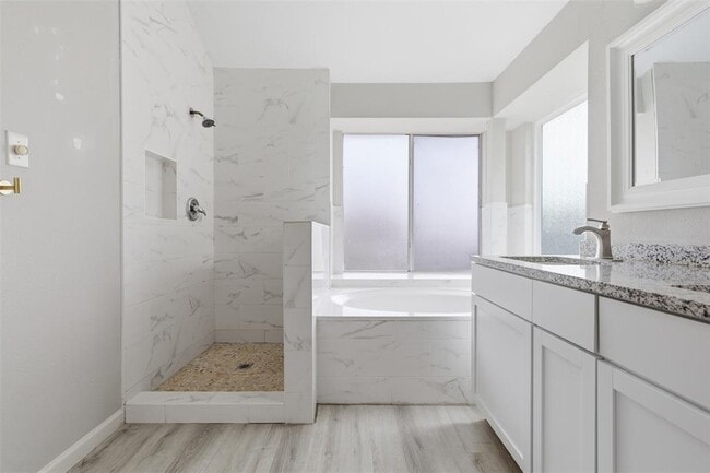 Building Photo - 508 Battlecreek Ln