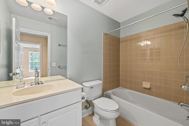 Building Photo - 14873 Potomac Branch Dr