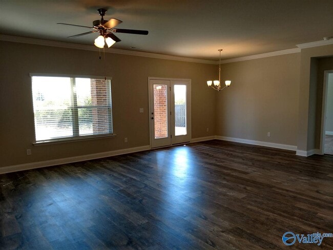 Building Photo - 116 Shrewsberry Dr