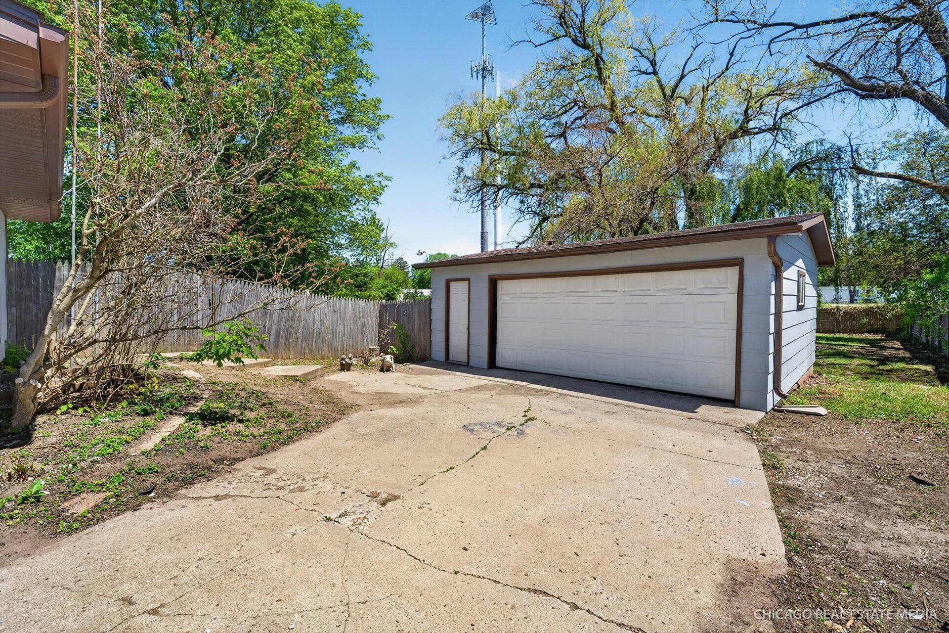 Building Photo - 41557 N Illinois St