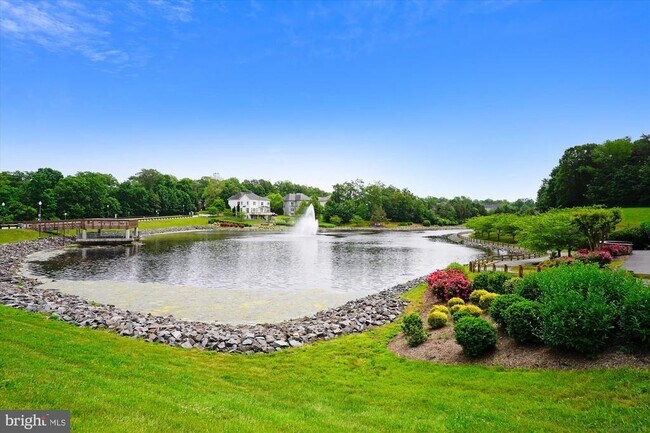 Building Photo - 9305 Sumner Lake Blvd