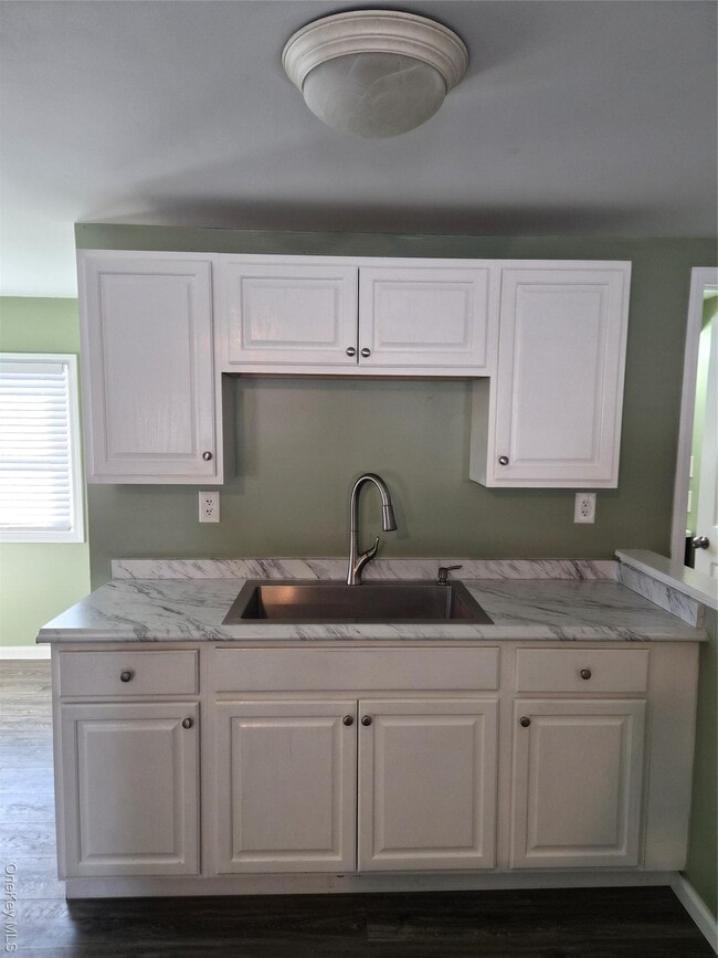 Building Photo - 1614 NY-9G