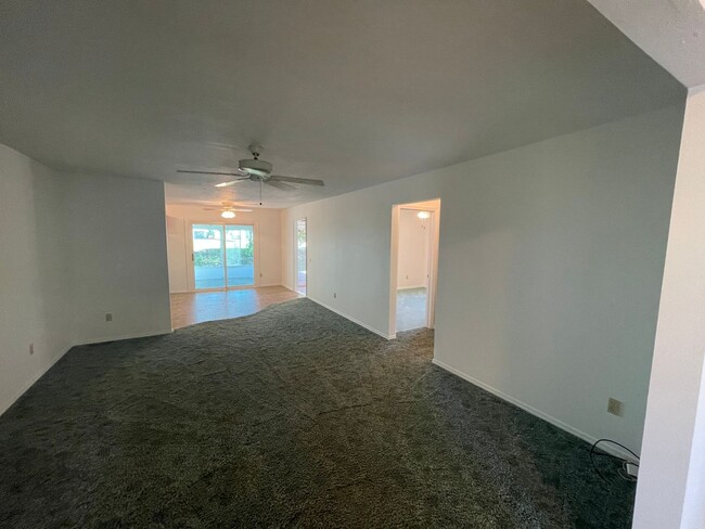 Building Photo - COMING SOON!! Quaint 3 bedroom home! If yo...