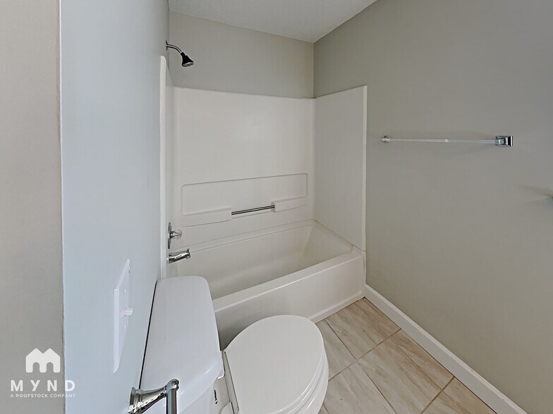 Building Photo - 1021 Brack Pl