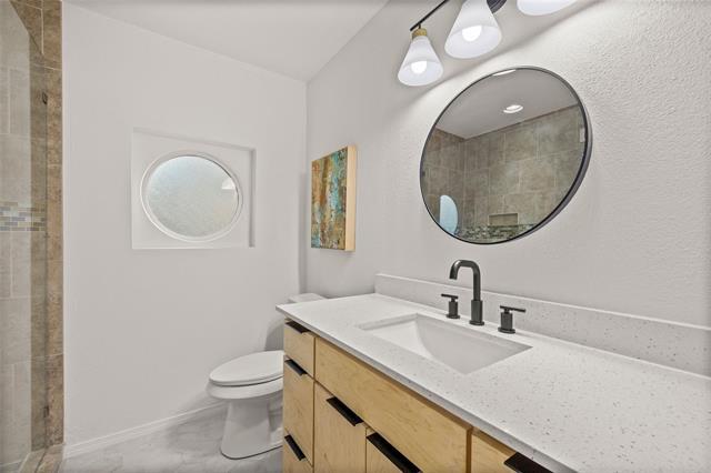 Building Photo - 7323 Daingerfield Dr